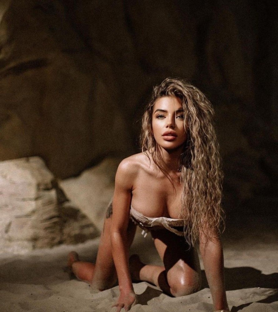 Индивидуалка Карина фото № 2 в городе Анадырь